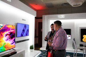 LG TECHNOLOGY ON DISPLAY in Puerto Rico - Photo by Michael Ferrer for TRAFFIC CHIC