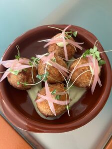 Monarca Cocina Mexicana inauguró su propuesta gastronómica en Condado